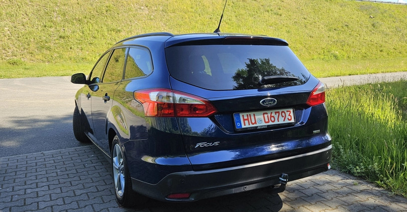 Ford Focus cena 26990 przebieg: 173000, rok produkcji 2013 z Międzybórz małe 232